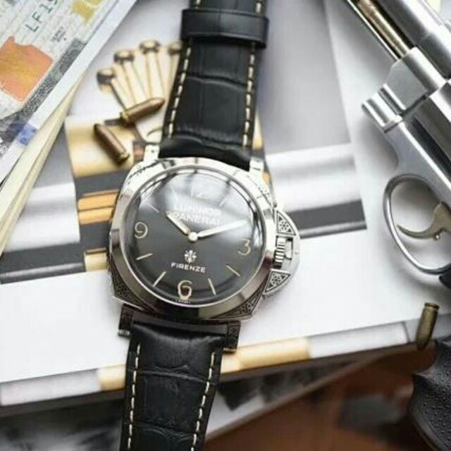 OFFICINE PANERAI -  美品  今季  PANERAI(パネライ) 黒文字盤 メンズ 腕時計の通販 by タニグチ's shop｜オフィチーネパネライならラクマ