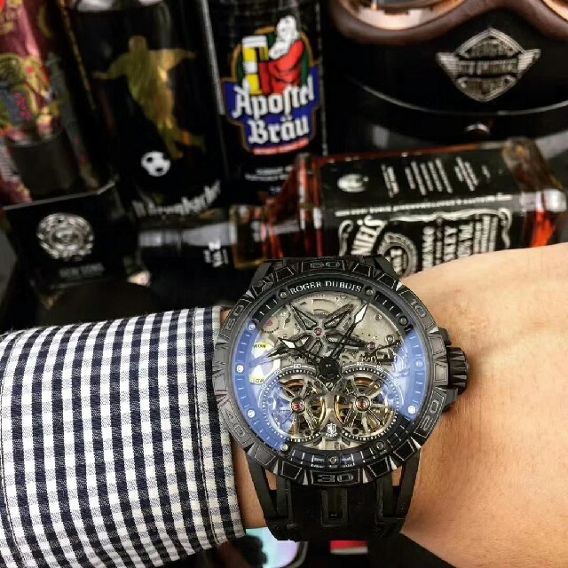 ROGER DUBUIS - Roger dubuis 自動巻き腕時計の通販 by オヤナギsa's shop｜ロジェデュブイならラクマ