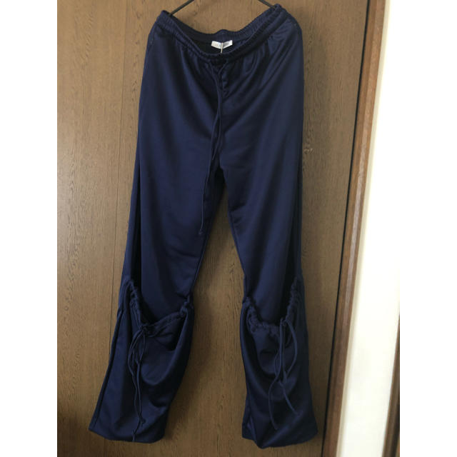 J.W.ANDERSON(ジェイダブリューアンダーソン)のカワグチジン着用✨新品未使用✨JW ANDERSON✨TRACKSUIT メンズのパンツ(その他)の商品写真