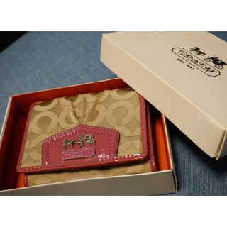 コーチ(COACH)の★未使用品★COACH コーチの折りたたみ財布(折り財布)