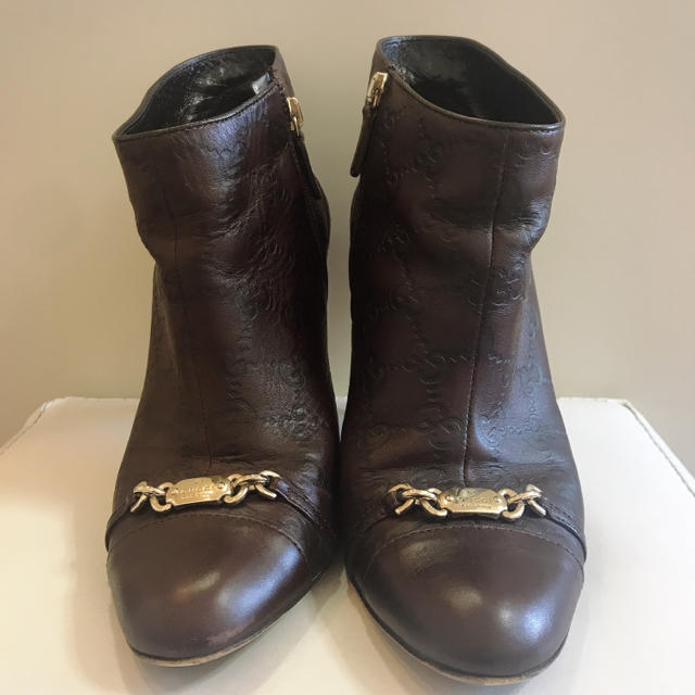 ピエールア Gucci GG柄 ブーティの通販 by tonashoes♡|グッチならラクマ - 友様 ピエールア Gucci GG柄 ブーティの通販 by tonashoes♡|グッチならラクマ - 友様