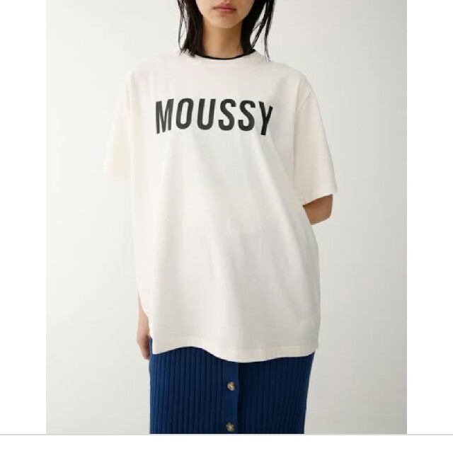 moussy(マウジー)のMOUSSY　新品未使用タグ付き☆ロゴTシャツ レディースのトップス(Tシャツ(半袖/袖なし))の商品写真