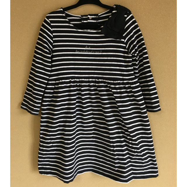 BeBe(ベベ)のBeBe 110 ワンピース キッズ/ベビー/マタニティのキッズ服女の子用(90cm~)(ワンピース)の商品写真