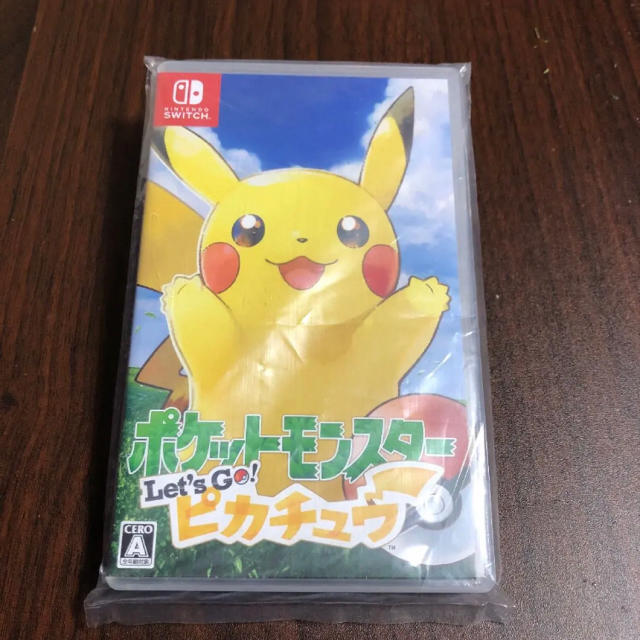 Nintendo Switch(ニンテンドースイッチ)のポケットモンスター Let's Go! ピカチュウ エンタメ/ホビーのゲームソフト/ゲーム機本体(家庭用ゲームソフト)の商品写真