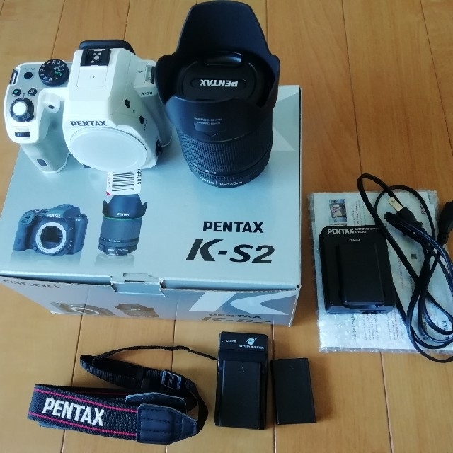 【個人出品】PENTAX K-S2 DA18-135mm【ペンタックス】