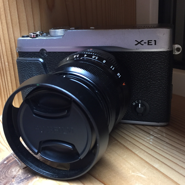 FUJIFILM ミラーレス一眼レフ X-E1 ボディ