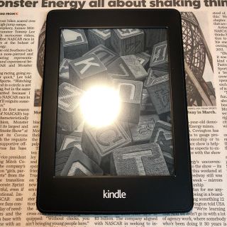 kindle paperwhite 第6世代(電子ブックリーダー)