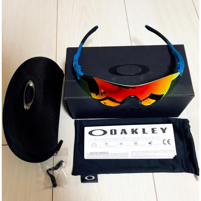 Oakley(オークリー)のオークリー EVゼロパス プリズムルビーレンズ サングラス スポーツ/アウトドアのスポーツ/アウトドア その他(その他)の商品写真