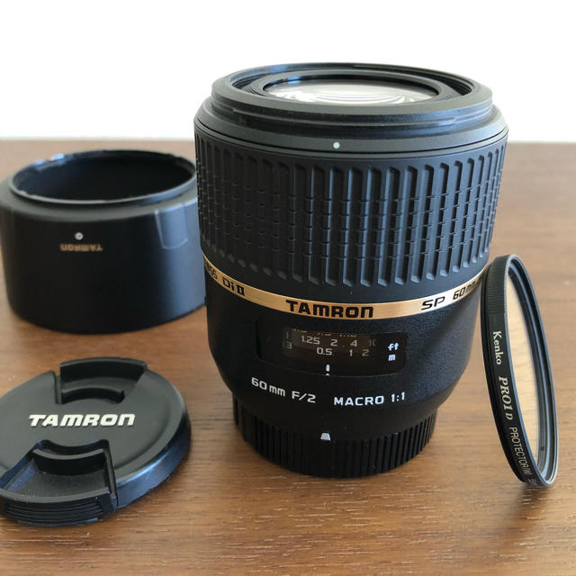 TAMRON(タムロン)のタムロン SP AF 60mm F2 マクロレンズ  ニコンマウント スマホ/家電/カメラのカメラ(レンズ(単焦点))の商品写真