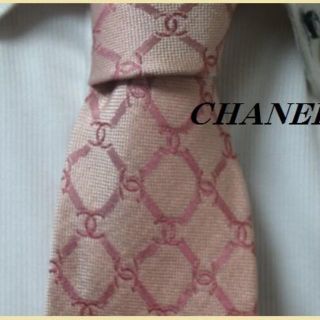 シャネル(CHANEL)のシャネル★ＣＨＡＮＥＬ★ロゴ総柄★高級ネクタイ★(ネクタイ)