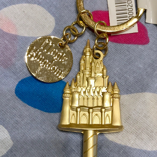 Disney シンデレラ城 鍵 キーチェーン アメリカ限定の通販 By けろっぴ ラクマ最安 1 13から値上げするかも ディズニーならラクマ Disney シンデレラ城 鍵 キーチェーン アメリカ限定の通販 By けろっぴ ラクマ最安 1 13から値上げするかも ディズニーならラクマ