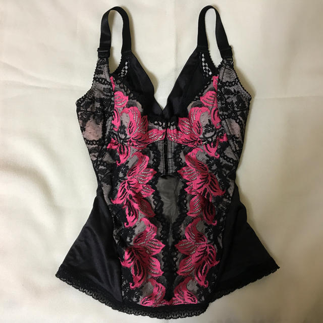 マルコ カリーユ コンキャミ | apetask.ownwebnow.com