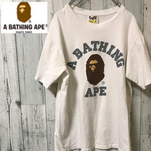 A BATHING APE(アベイシングエイプ)の人気！！ A BATHING APE エイプ ビッグロゴ  Tシャツ 金タグ メンズのトップス(Tシャツ/カットソー(半袖/袖なし))の商品写真