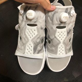 リーボック(Reebok)のReebok ポンプスニーカーサンダル(スニーカー)