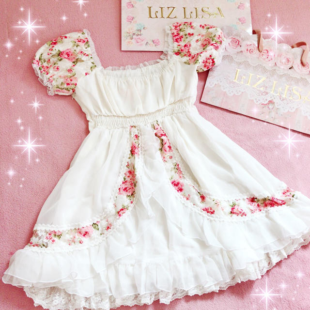 LIZ LISA(リズリサ)の☆リズリサLIZLISA☆花柄リボン付き☆シフォン姫ワンピース☆新宿限定ホワイト レディースのワンピース(ミニワンピース)の商品写真