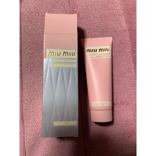 ミュウミュウ(miumiu)のmiumiu   ハンドクリーム(ハンドクリーム)