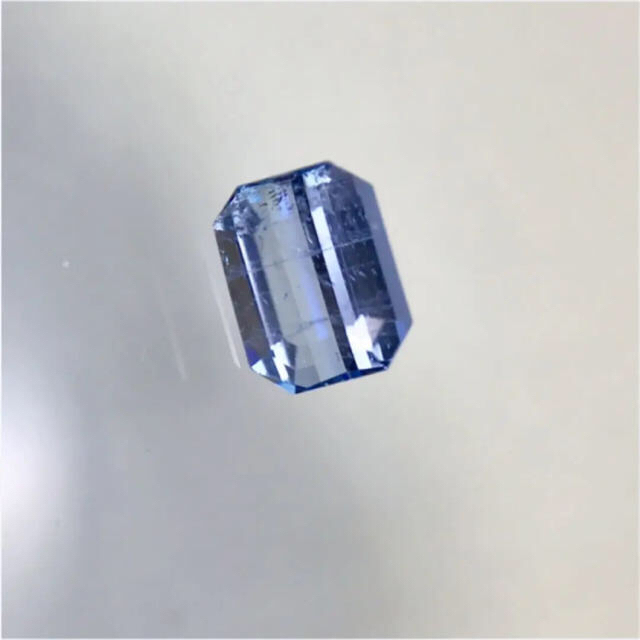 ジェレメジェバイト   0.22ct