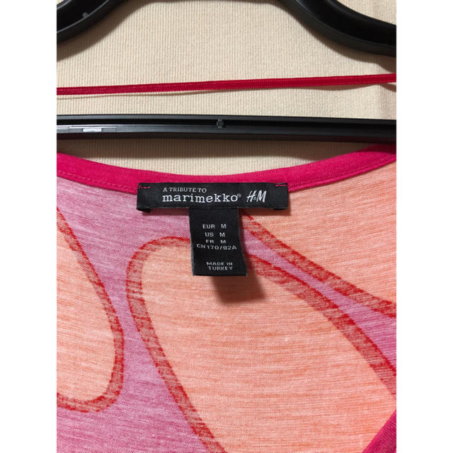 marimekko(マリメッコ)のマリメッコ H&M コラボ Tシャツ Mサイズ レディース レディースのトップス(Tシャツ(半袖/袖なし))の商品写真