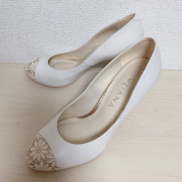 DIANA ダイアナ パンプス 24.0 白 ホワイト 花柄