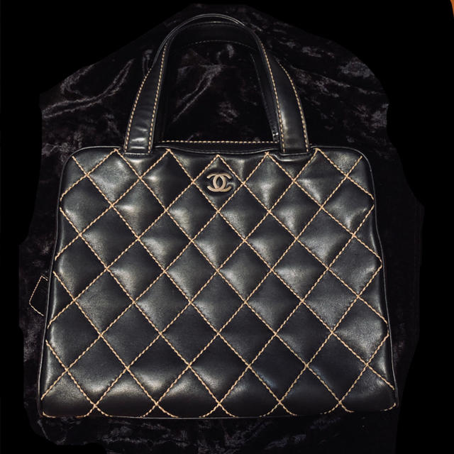 新作からSALEアイテム等お得な商品満載】 CHANEL - CHANEL シャネル