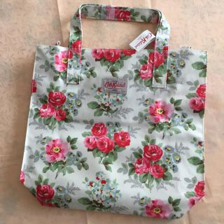 キャスキッドソン(Cath Kidston)の新品★キャスキッドソン キャリーオール★バック❶ファスナー付 (トートバッグ)