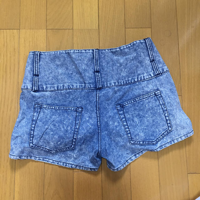 ハイウエスト ショートパンツ  レディースのパンツ(ショートパンツ)の商品写真