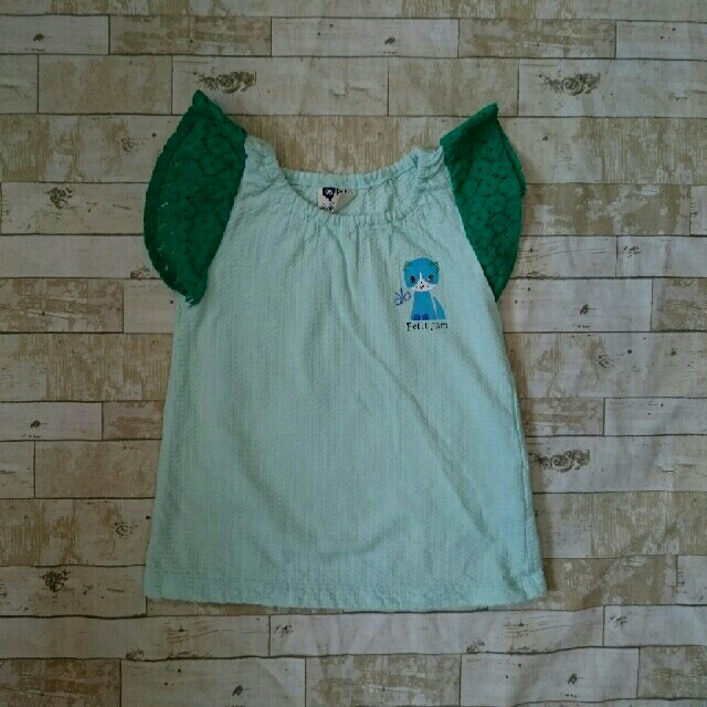 Petit jam(プチジャム)のプチジャム 半袖 グリーン カットソー 95 キッズ/ベビー/マタニティのキッズ服女の子用(90cm~)(Tシャツ/カットソー)の商品写真