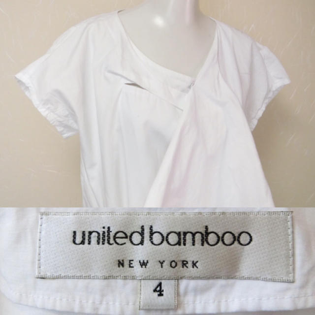 united bamboo(ユナイテッドバンブー)のunited bamboo ユナイテッドバンブー　白の斬新な半袖シャツ 4 レディースのトップス(シャツ/ブラウス(半袖/袖なし))の商品写真