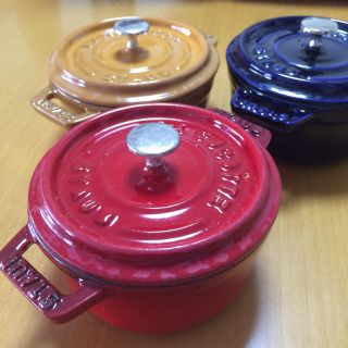 ストウブ(STAUB)の★ STAUB ストウブ ミニココット 10cm チェリー  ★(鍋/フライパン)