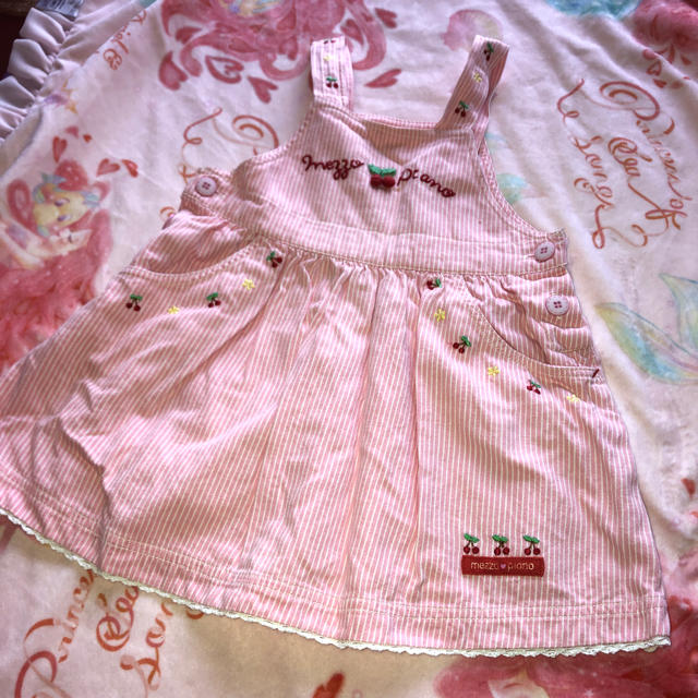 mezzo piano(メゾピアノ)のmezzo piano ジャンスカ 100センチ キッズ/ベビー/マタニティのキッズ服女の子用(90cm~)(スカート)の商品写真