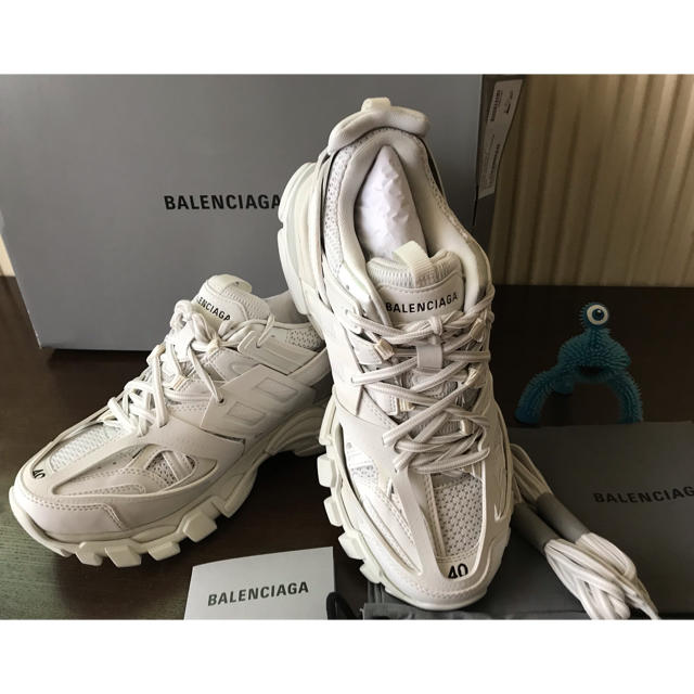 新品 2019新色】Balenciaga Track 40 ホワイト-