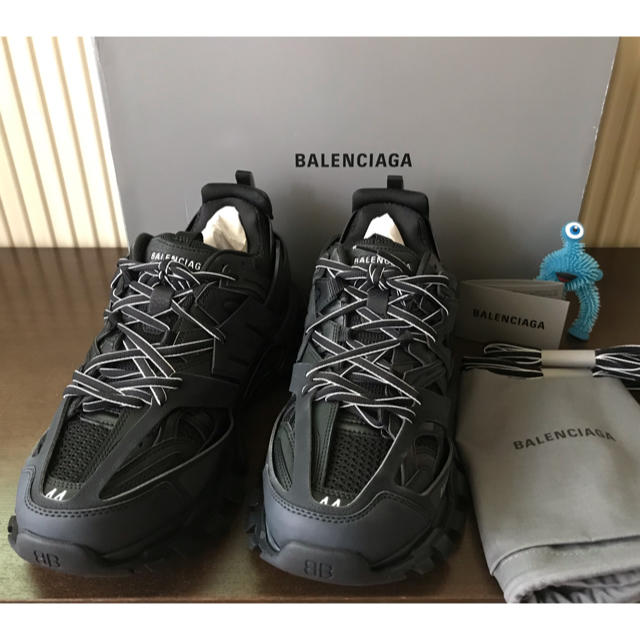 【新品】Balenciaga Track 44 ブラック