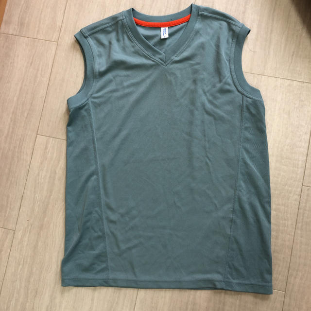 UNIQLO(ユニクロ)のUNIQLOタンクトップ メンズのトップス(タンクトップ)の商品写真