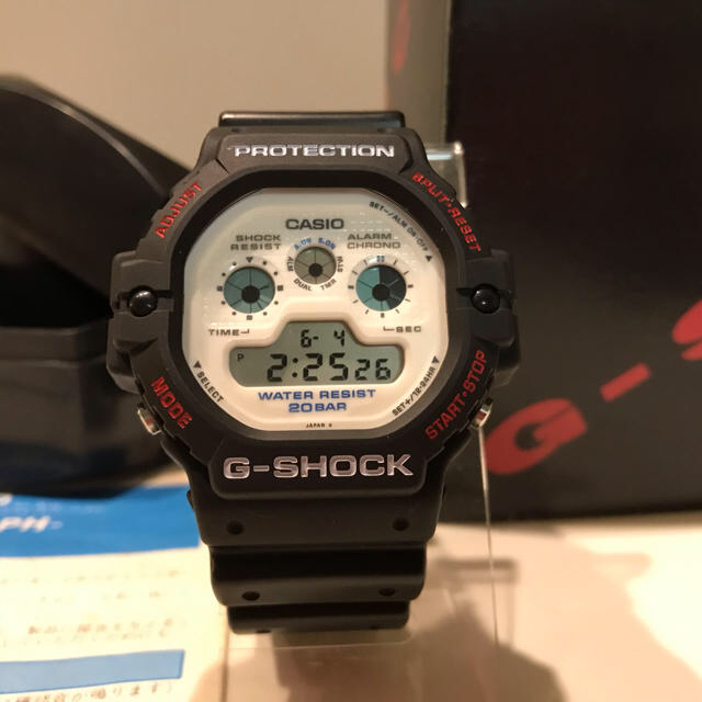 ハミルトン コピー 免税店 、 ビンテージ G-SHOCK DW-5900C-7 初代三つ目 サマープレミアム の通販 by しん's shop｜ラクマ