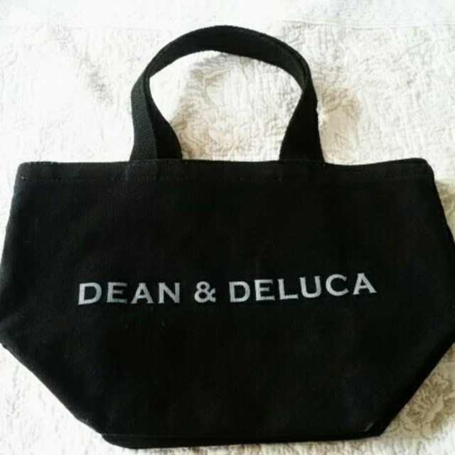 DEAN & DELUCA(ディーンアンドデルーカ)のDEAN&DELUCA トート　バック　お弁当 レディースのバッグ(トートバッグ)の商品写真