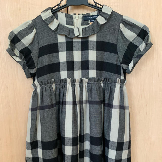 BURBERRY(バーバリー)の売りきりsale様専用⁉️ キッズ/ベビー/マタニティのキッズ服女の子用(90cm~)(ドレス/フォーマル)の商品写真