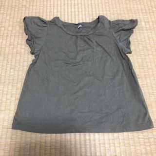 ユニクロ(UNIQLO)のUNIQLO☆カットソー☆カーキ☆130(Tシャツ/カットソー)