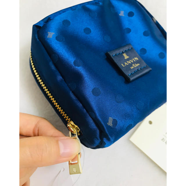 LANVIN en Bleu(ランバンオンブルー)のめめめ5959様専用品    新品  ランバンオンブルー エクラコスメポーチ 小 レディースのファッション小物(ポーチ)の商品写真