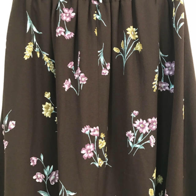 MISCH MASCH(ミッシュマッシュ)の花柄スカート レディースのスカート(ロングスカート)の商品写真