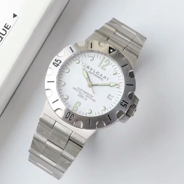 ヴィトン スーパーコピー 高品質 腕時計 - BVLGARI - BVLGARI ブルガリ ディアゴノ スクーバ  メンズサイズ 自動巻 ホワイトの通販 by フミオ's shop｜ブルガリならラクマ