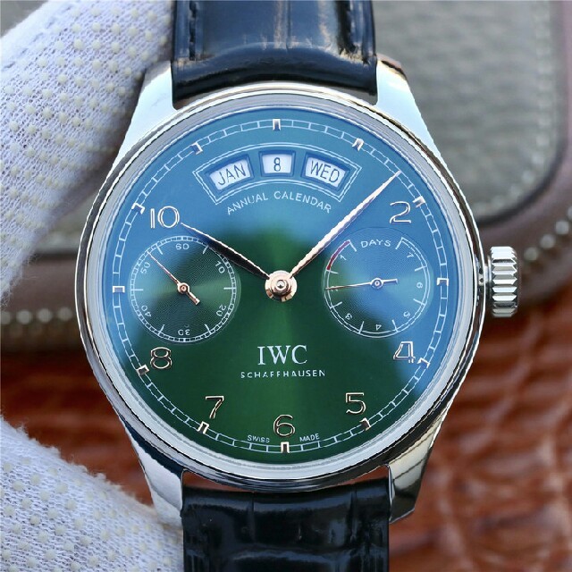 IWC - 大人気 IWCポルトガル 定番人気 腕時計 自動巻き
の通販 by おはふ's shop｜インターナショナルウォッチカンパニーならラクマ
