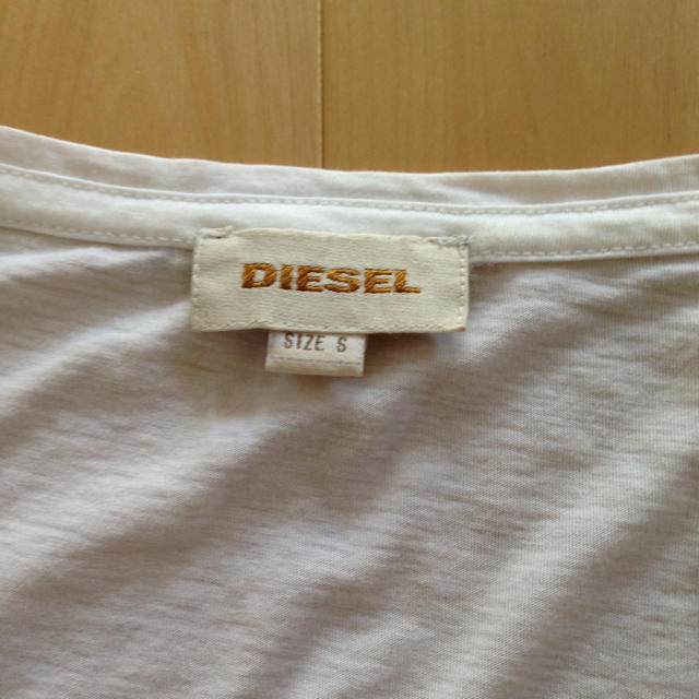 DIESEL(ディーゼル)の値下げ♡DIESEL レディースのトップス(Tシャツ(長袖/七分))の商品写真