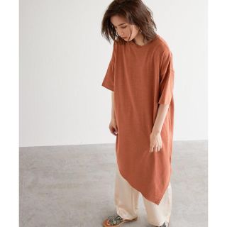 オゾック(OZOC)のOZOC アシメヘムTシャツワンピース 今期(ロングワンピース/マキシワンピース)