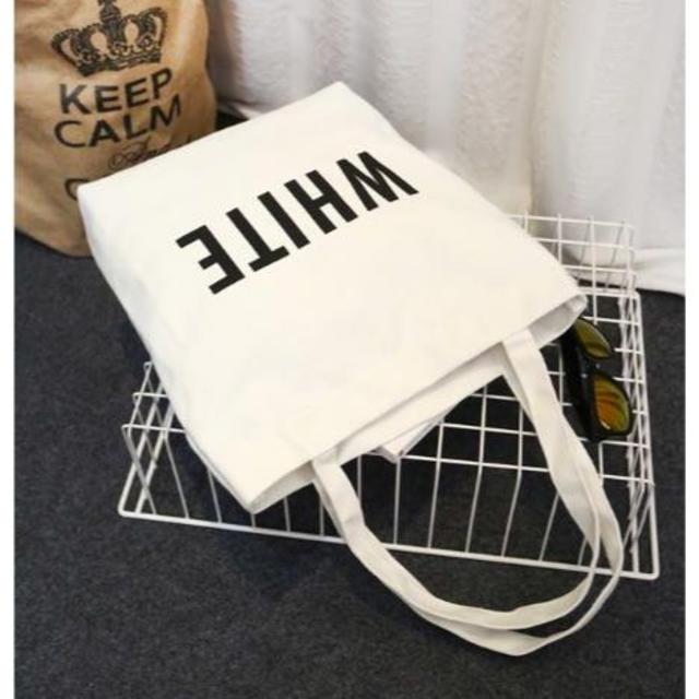 キャンパス カジュアル ロゴ トート バッグ インスタ 黒 キャンバス . レディースのバッグ(トートバッグ)の商品写真