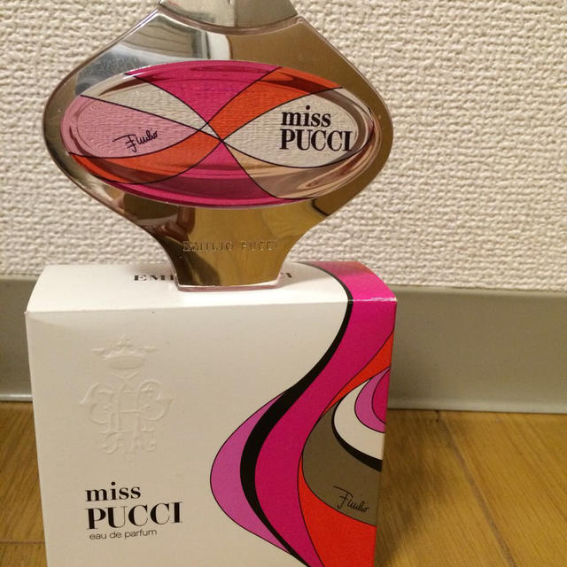 EMILIO PUCCI(エミリオプッチ)のEmilio pucci香水 コスメ/美容の香水(香水(女性用))の商品写真