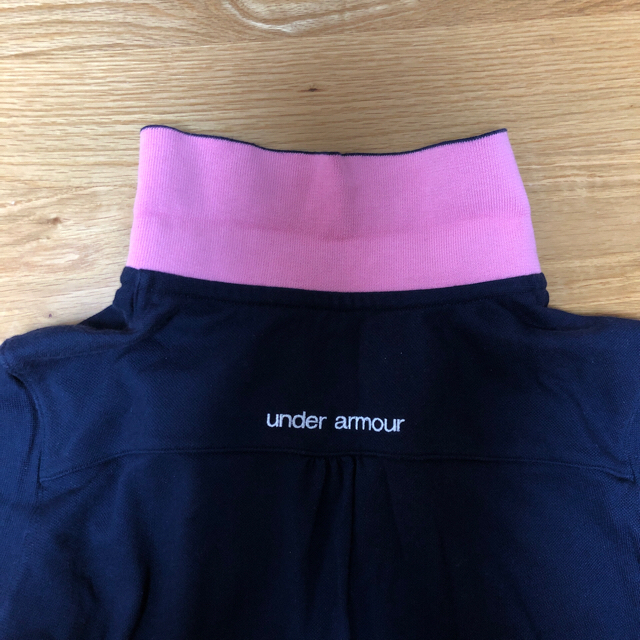 UNDER ARMOUR(アンダーアーマー)のアンダーアーマー ポロシャツ レディースのトップス(ポロシャツ)の商品写真