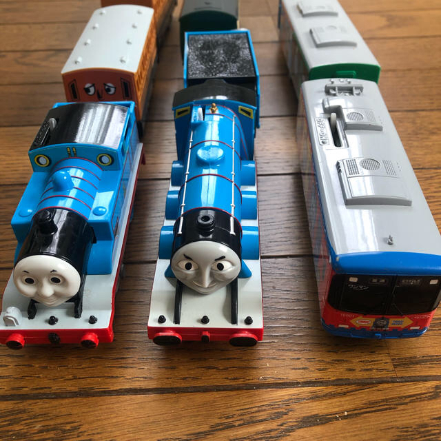 特売 Thomas 様専用も2セット jsu.osubb.ro