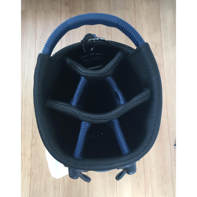adidas - 新品 adidas 軽量 スタンドキャディバッグ AWT65-WH adidas - 新品 adidas 軽量 スタンドキャディバッグ AWT65-WH