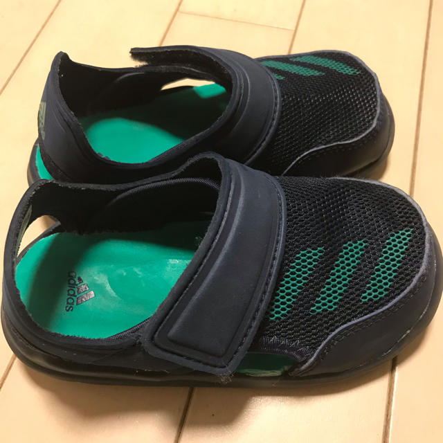 adidas(アディダス)のアディダス キッズ サンダル FORTASWIM 15cm キッズ/ベビー/マタニティのキッズ靴/シューズ(15cm~)(サンダル)の商品写真