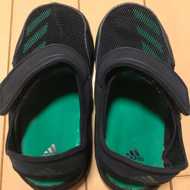 adidas(アディダス)のアディダス キッズ サンダル FORTASWIM 15cm キッズ/ベビー/マタニティのキッズ靴/シューズ(15cm~)(サンダル)の商品写真